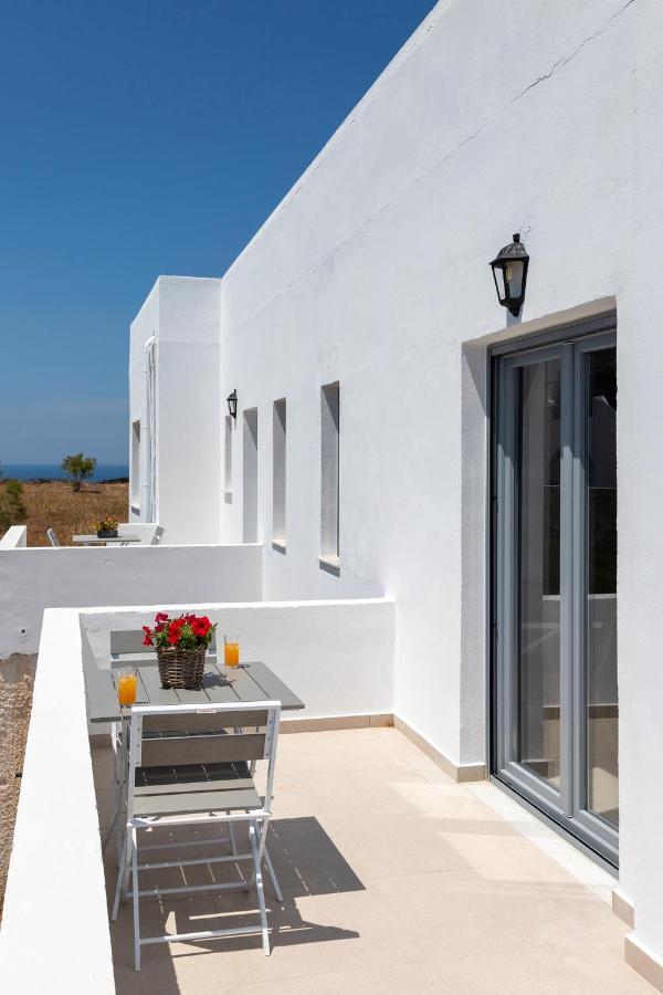 Chrysonisos Suites With Sunset & Seaviews Near 金尼昂 外观 照片